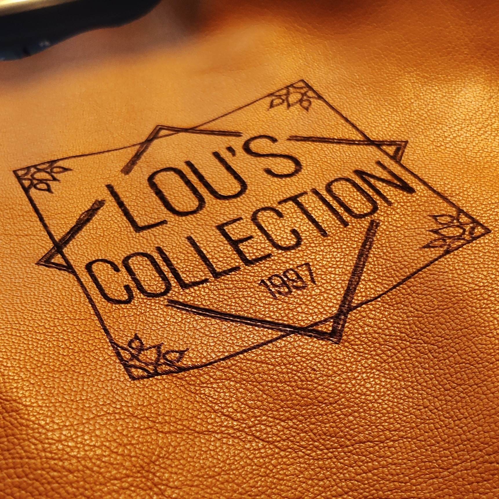 Logo de Lou's collection