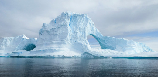 Iceberg Derek Oyen