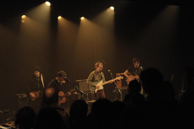 Le public est les musiciens étaient présent en nombre au CCN pour le live de cette création (Photo : Quentin Spitaels)