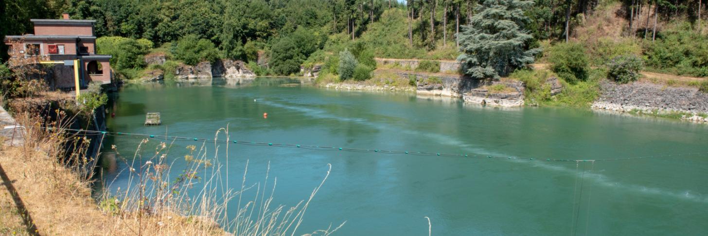 Carri&egrave;re &agrave; Ligny